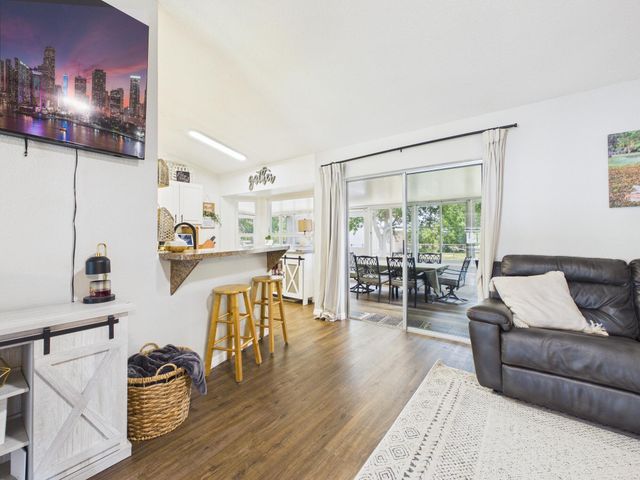 793 SW 85th Avenue, Okeechobee, FL 34974