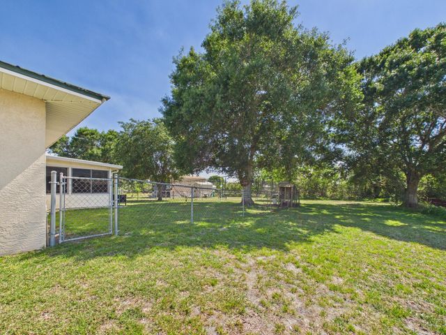 793 SW 85th Avenue, Okeechobee, FL 34974