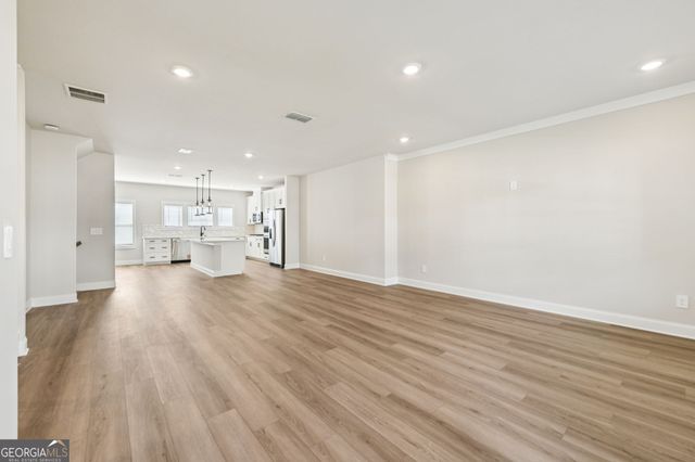 431 Elise Way, Lawrenceville, GA 30045
