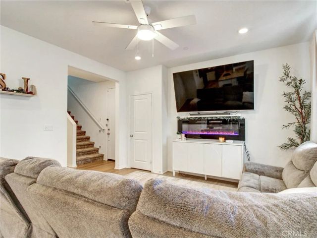 2497 Gunner Ridge, Rialto, CA 92377
