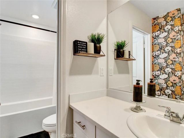 2497 Gunner Ridge, Rialto, CA 92377