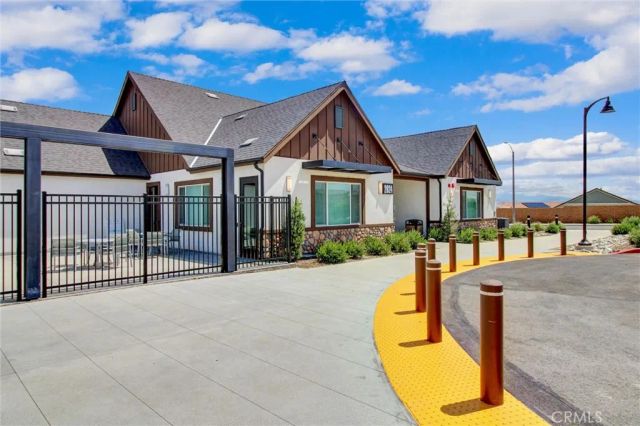 2497 Gunner Ridge, Rialto, CA 92377