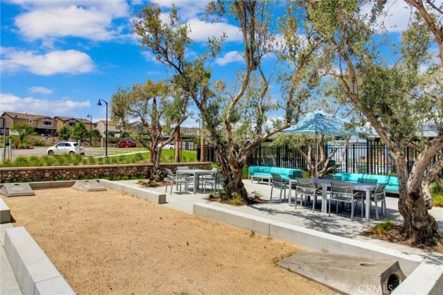 2497 Gunner Ridge, Rialto, CA 92377