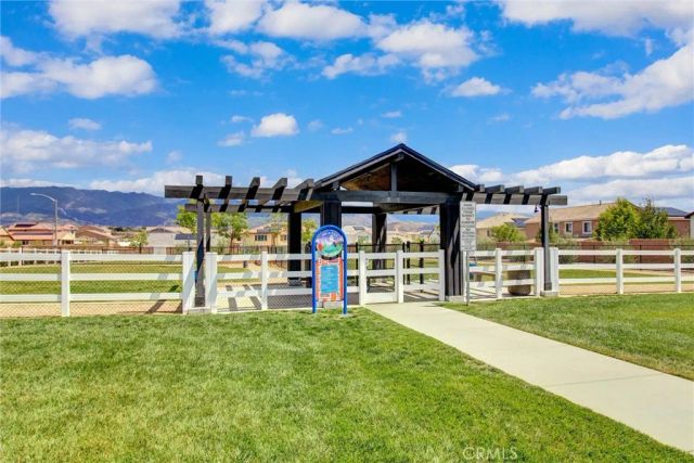 2497 Gunner Ridge, Rialto, CA 92377