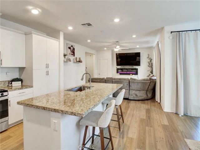 2497 Gunner Ridge, Rialto, CA 92377