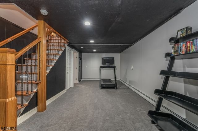 31 River Road, Raritan Twp., NJ 08822