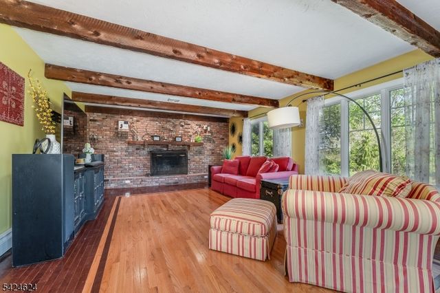 31 River Road, Raritan Twp., NJ 08822