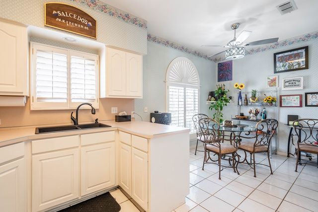 3007 Meadowridge Lane, Odessa, TX 79762