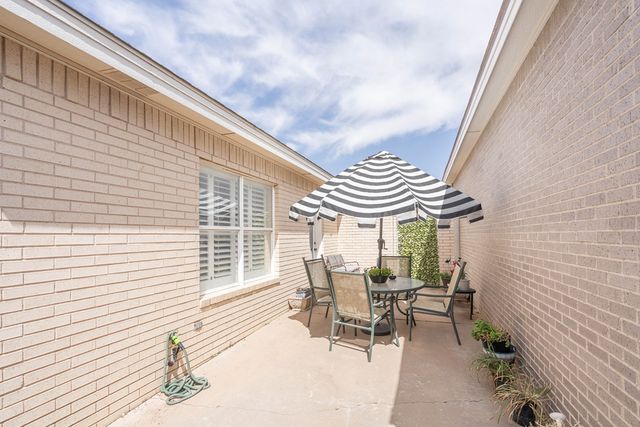 3007 Meadowridge Lane, Odessa, TX 79762