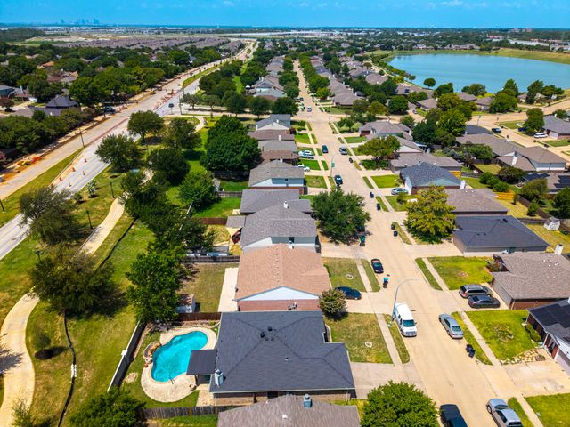 8736 Trinity Vista Trail, Fort Worth, TX 76053
