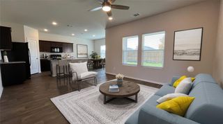 112 Skipping Stone LN, San Marcos, TX 78666