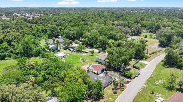 2110 JAMES DRIVE, Oviedo, FL 32765