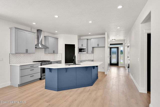 9146 BEDWELL STREET, Rathdrum, ID 83858