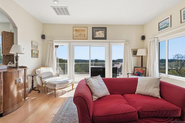 18380 Avenida Caleta, Murrieta, CA 92562