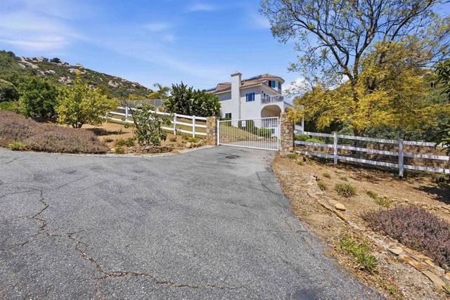 18380 Avenida Caleta, Murrieta, CA 92562