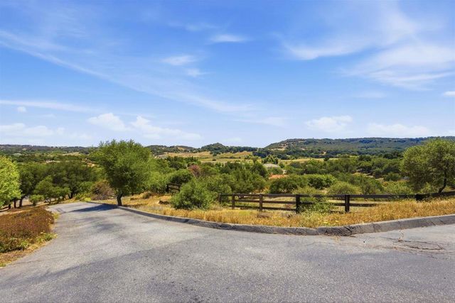 18380 Avenida Caleta, Murrieta, CA 92562