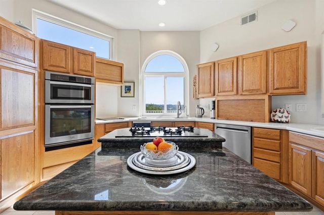 18380 Avenida Caleta, Murrieta, CA 92562