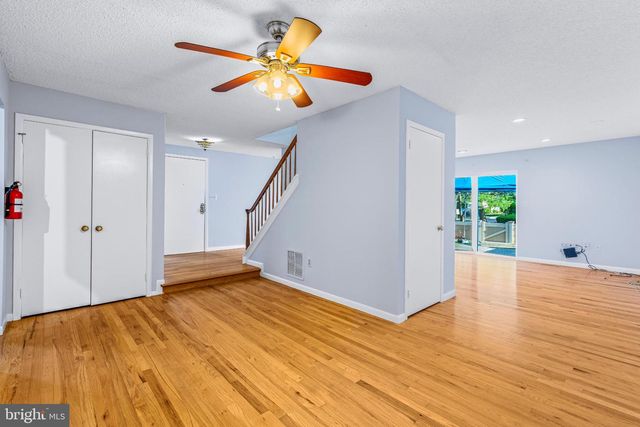 99 THOREAU DR, Plainsboro, NJ 08536