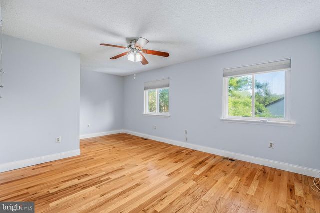 99 THOREAU DR, Plainsboro, NJ 08536