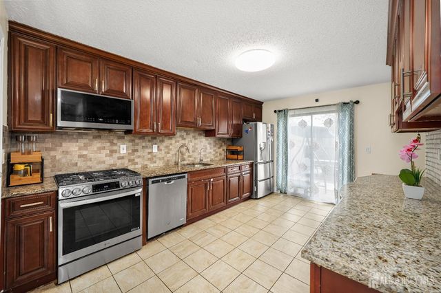 197 Westgate Drive, Edison, NJ 08820