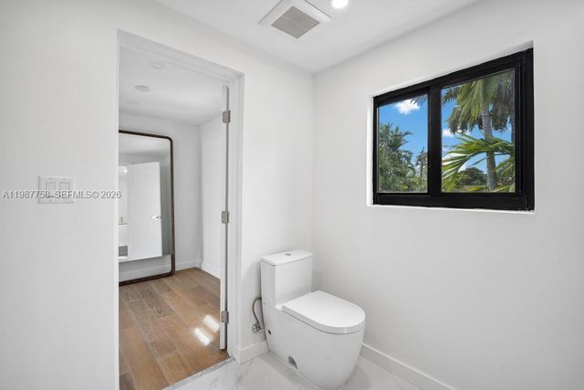 5661 Pine Tree Dr 0, Miami Beach, FL 33140