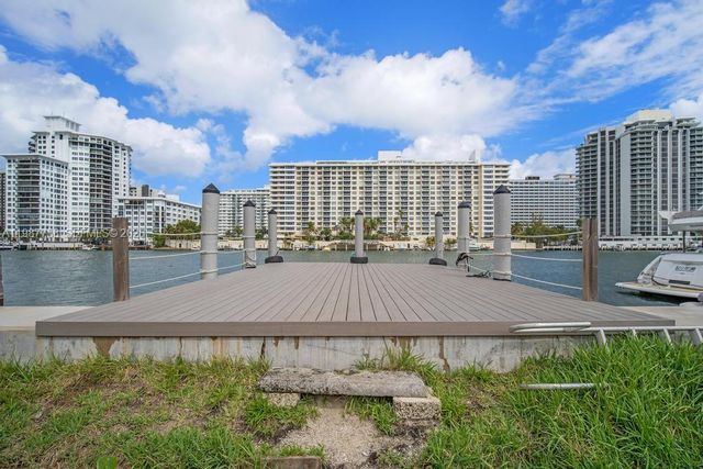 5661 Pine Tree Dr 0, Miami Beach, FL 33140