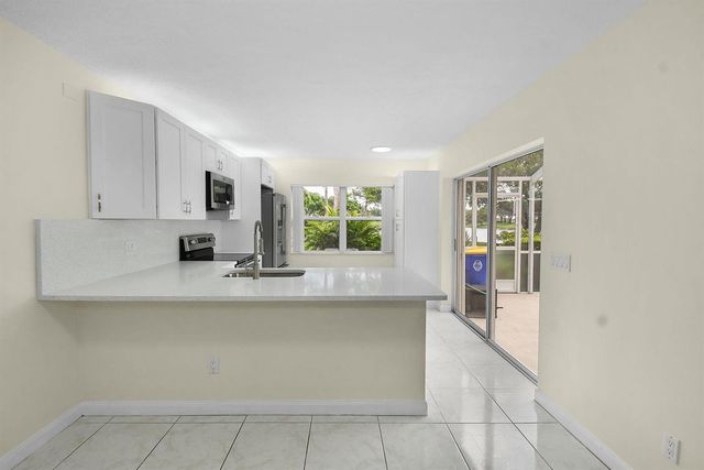 2442 SW Danbury Lane, Palm City, FL 34990