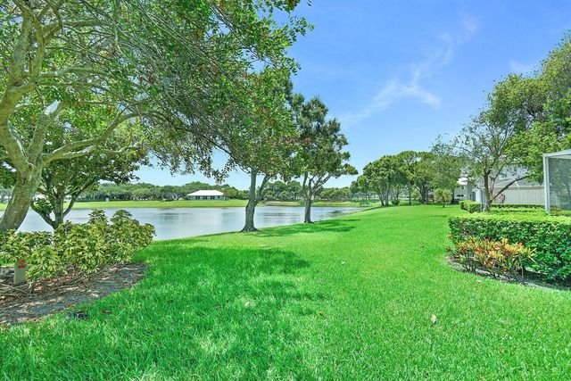 2442 SW Danbury Lane, Palm City, FL 34990