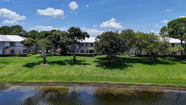 2442 SW Danbury Lane, Palm City, FL 34990