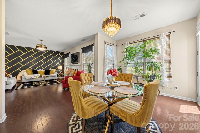 5610 Turtleback Court, Charlotte, NC 28269