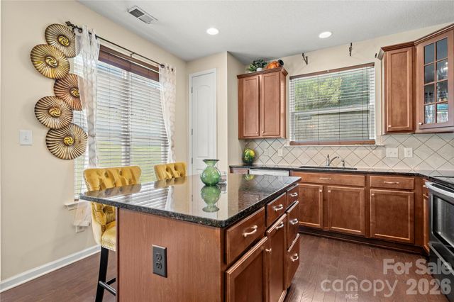 5610 Turtleback Court, Charlotte, NC 28269