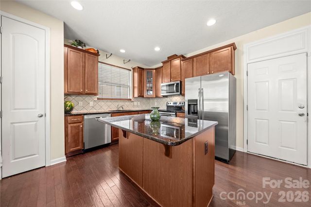 5610 Turtleback Court, Charlotte, NC 28269