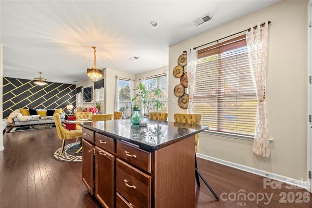 5610 Turtleback Court, Charlotte, NC 28269