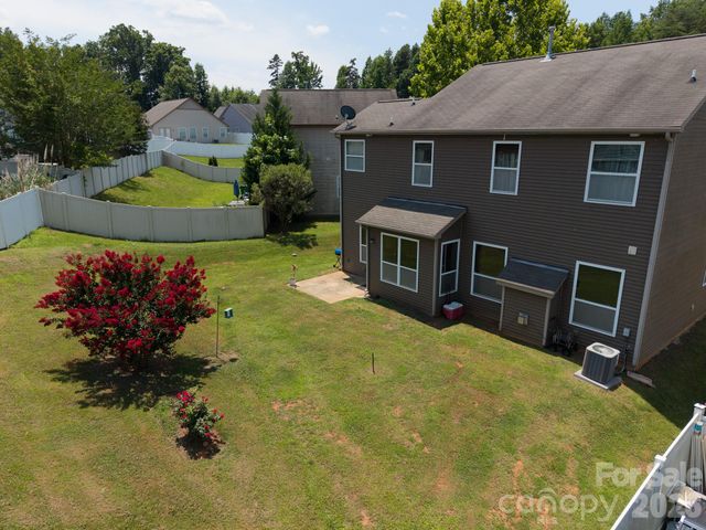 5610 Turtleback Court, Charlotte, NC 28269