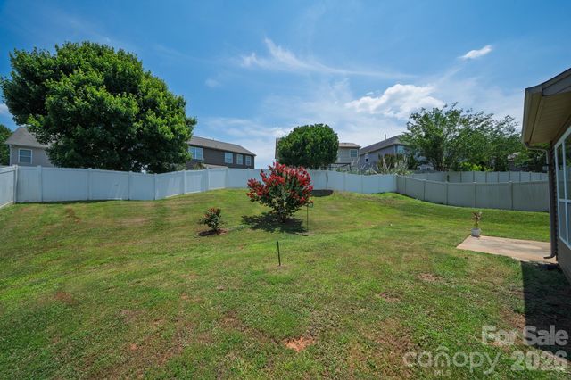 5610 Turtleback Court, Charlotte, NC 28269