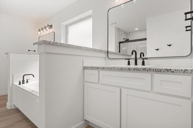 2406 Abbeville Avenue, Wolfforth, TX 79382