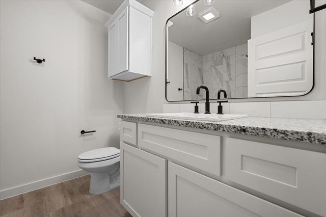 2406 Abbeville Avenue, Wolfforth, TX 79382