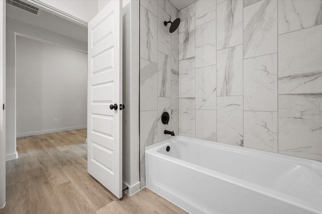 2406 Abbeville Avenue, Wolfforth, TX 79382