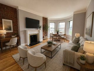 198 Saint Botolph St 8, Boston, MA 02115