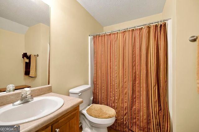 108 Sunnymeade Drive, Warner Robins, GA 31093