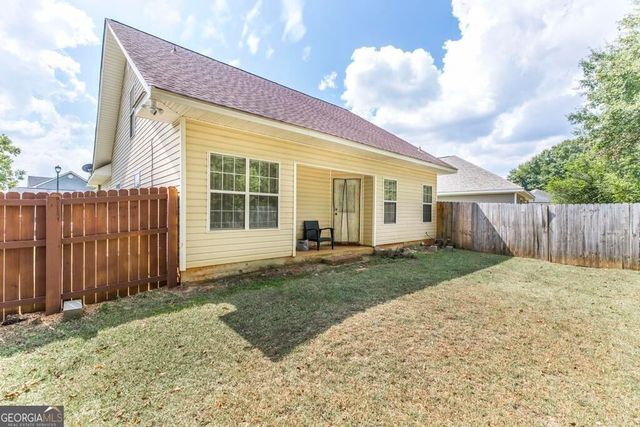 108 Sunnymeade Drive, Warner Robins, GA 31093