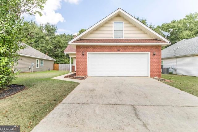108 Sunnymeade Drive, Warner Robins, GA 31093