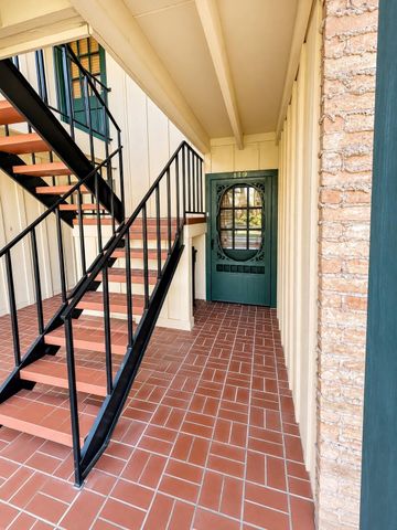 8225 Kingsbrook Road 119, Houston, TX 77024