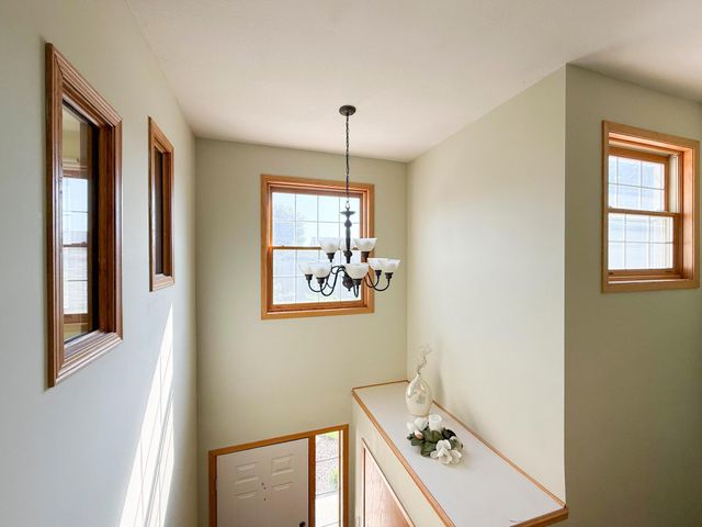 411 Waterview Lane NW, Rochester, MN 55901