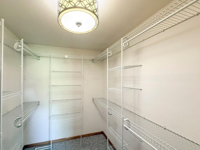 411 Waterview Lane NW, Rochester, MN 55901