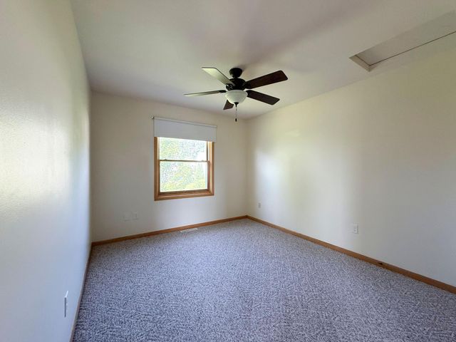 411 Waterview Lane NW, Rochester, MN 55901