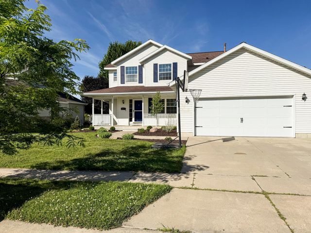411 Waterview Lane NW, Rochester, MN 55901