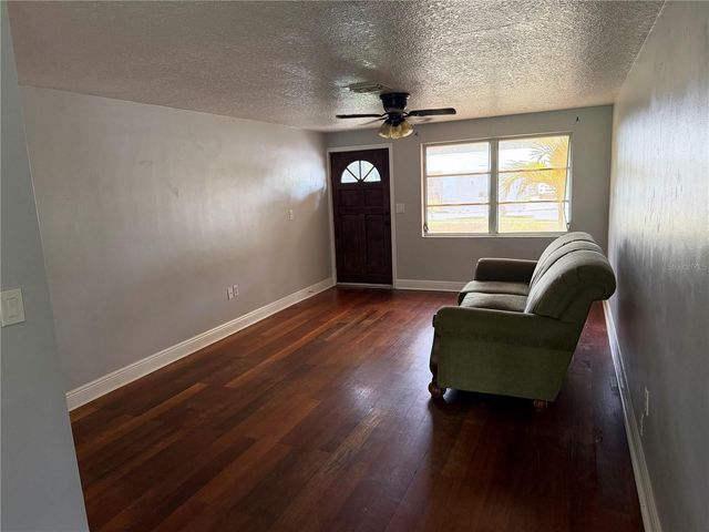 6100 WYOMING AVENUE, New Port Richey, FL 34653