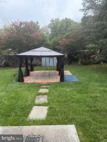 12630 ETRUSCAN DR, Herndon, VA 20171