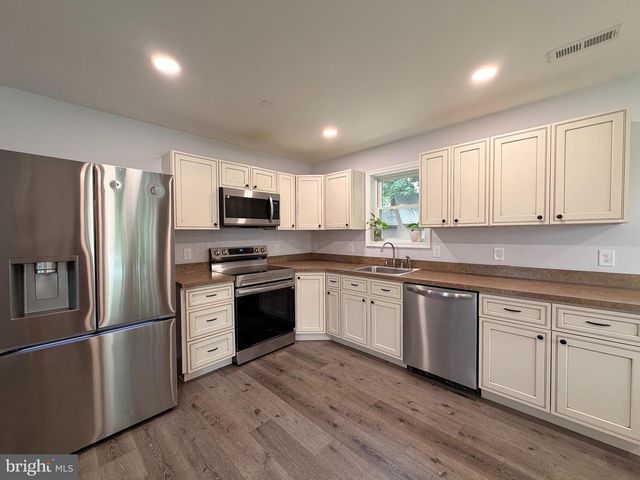 114 TILGHMAN ST, Salisbury, MD 21804